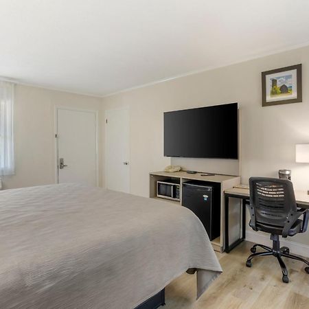 Quality Inn Smoketown  Extérieur photo