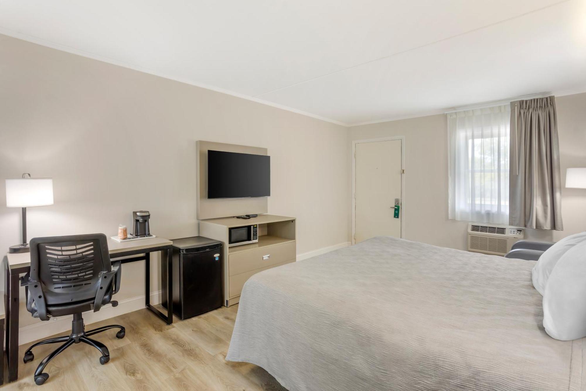 Quality Inn Smoketown  Extérieur photo