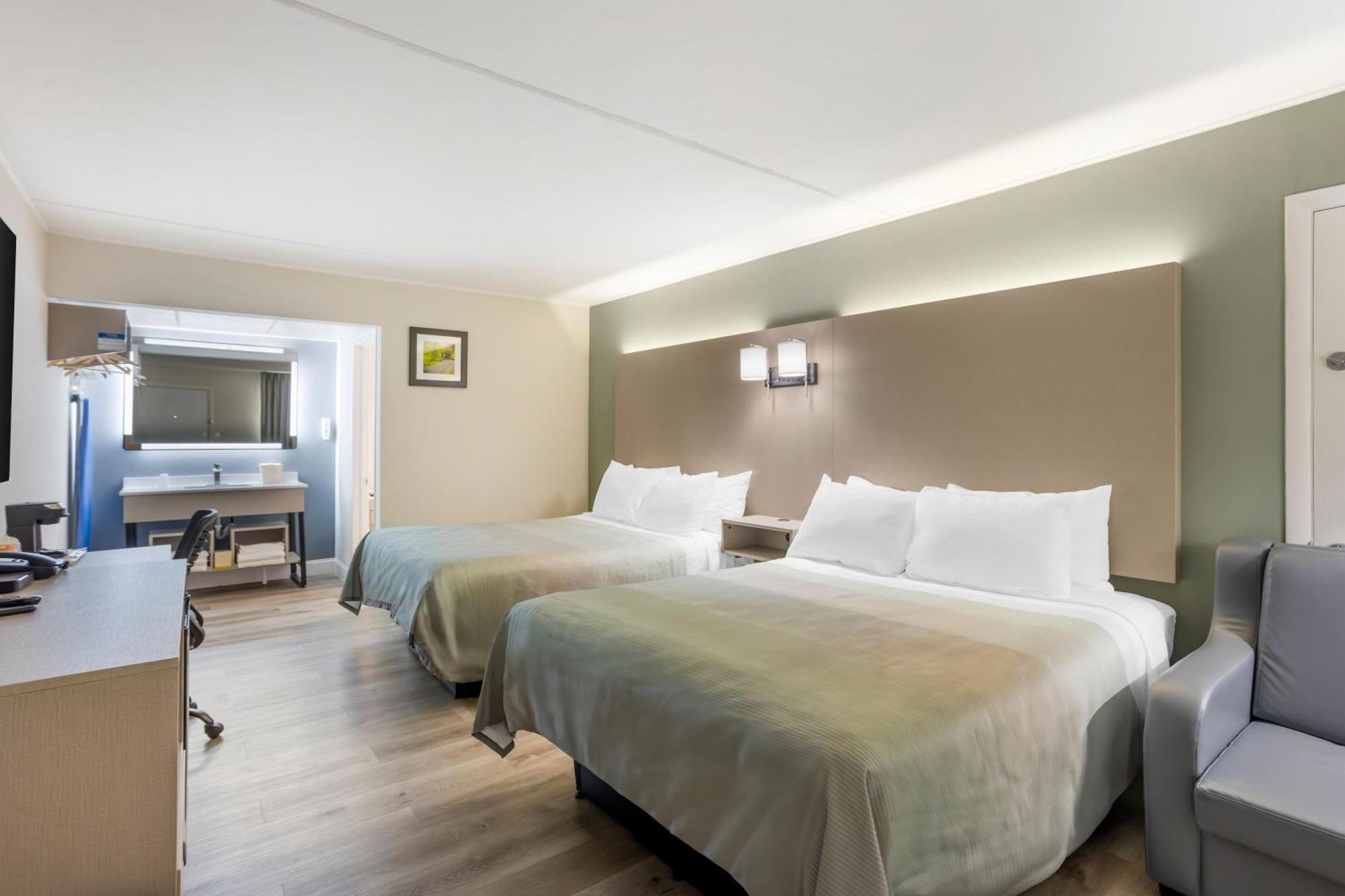 Quality Inn Smoketown  Extérieur photo